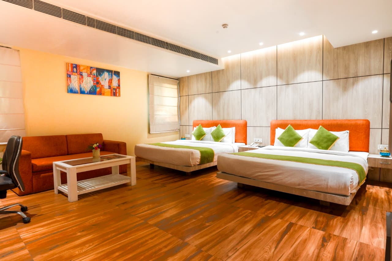 Golden Family Suite