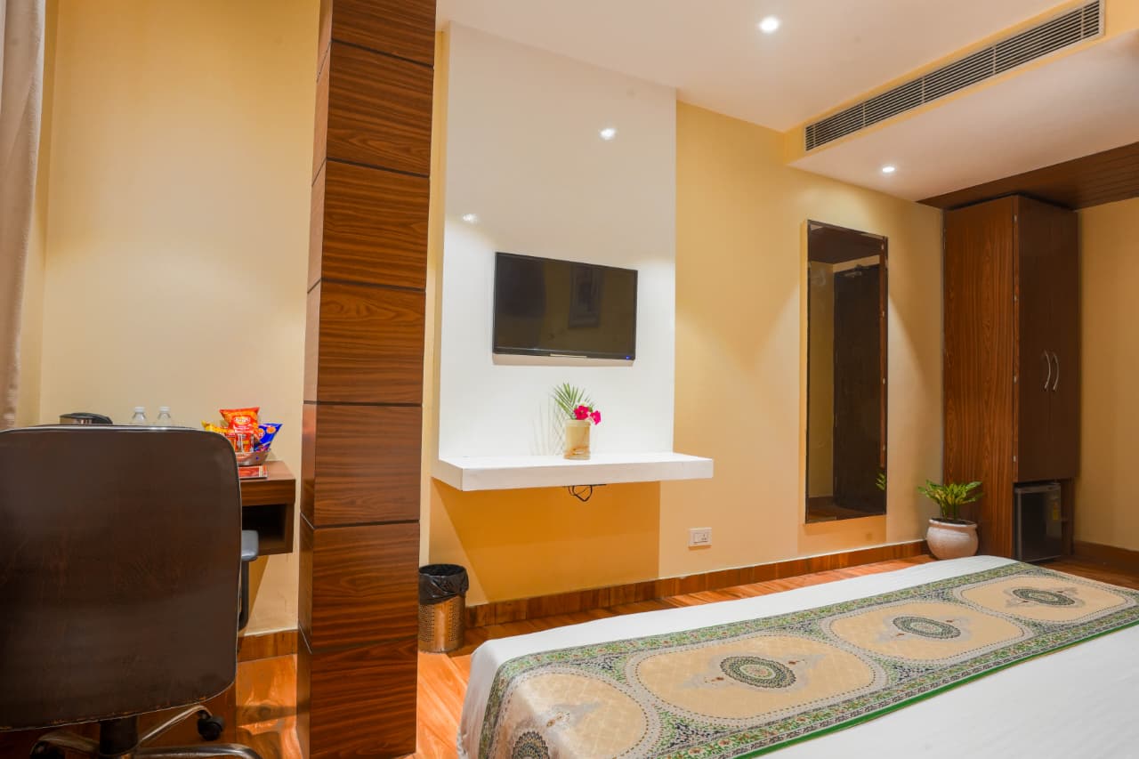 Jallianwala Executive Room - Interior